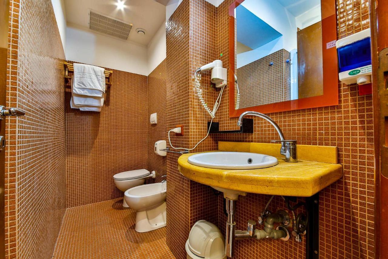 E-Room 42 Rome Exterior photo
